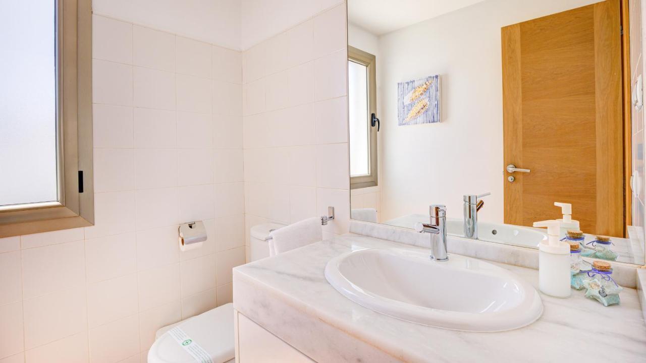 Luxury Villa Cindy Caleta De Fuste Eksteriør billede